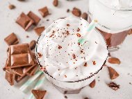 Рецепта Шоколадов шейк с кондензирано мляко